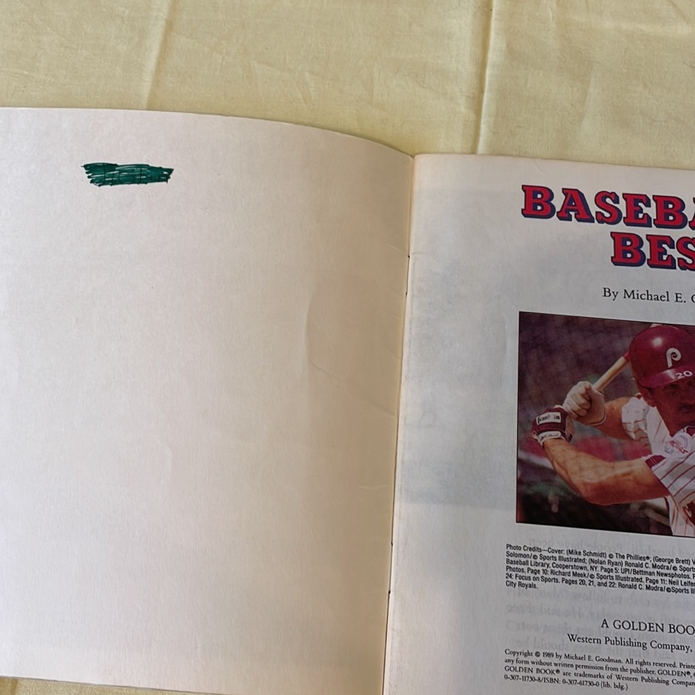 Childrens baseball paperback books - Picture 8 of 8